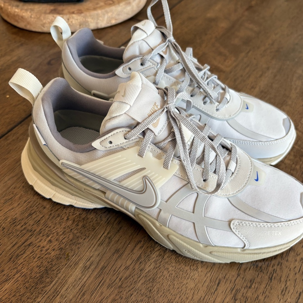 Nike v2k gore Tex